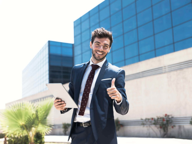 5_caracteristici-consultant-business
