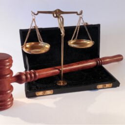 104_Noutate_excluderea_unui_asociat_din_SRL