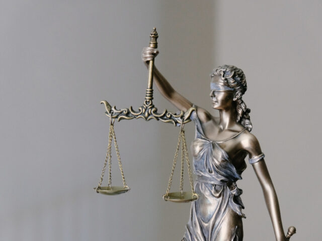 45_Suspendarea_executării_silite