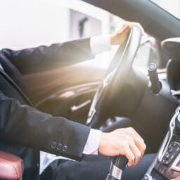 53_Se_percepe_TVA_cand_angajatorul_pune_la_dispozitie_angajatului_o_masina